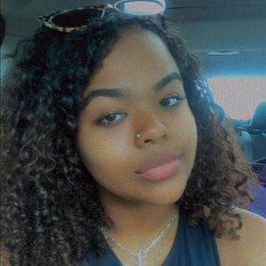 Meet your Posher, Deja